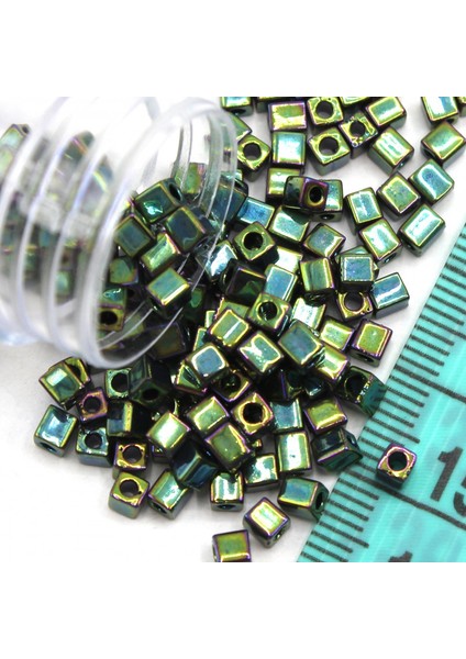 Boncuk Kare 3 mm No: 25 modelleri