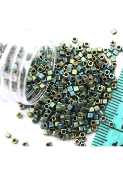 Boncuk Kare 1,8 mm No: 18 modelleri