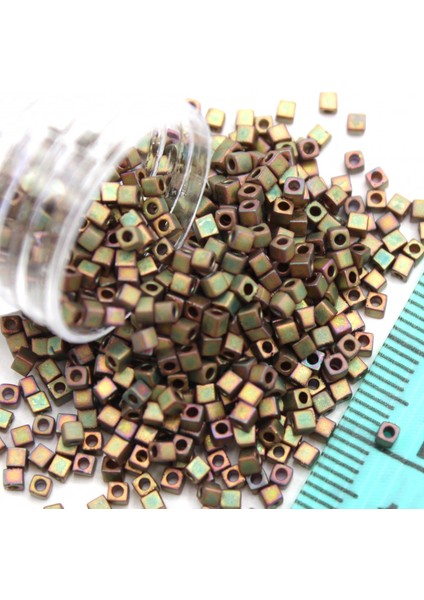 Boncuk Kare 1,8 mm No: 17 modelleri