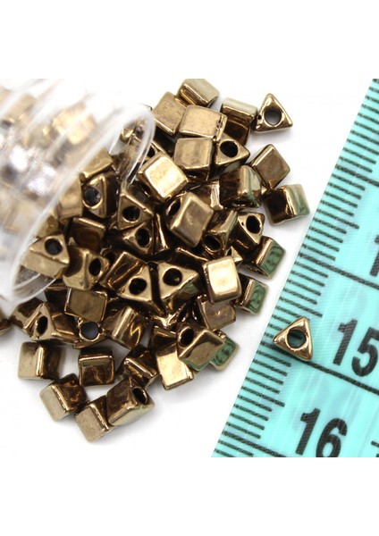 Boncuk Üçgen 5-00 No: 5