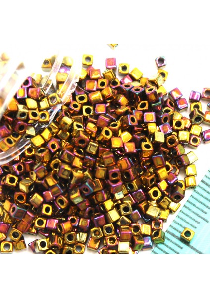 Boncuk Kare 1,8 mm No: 19