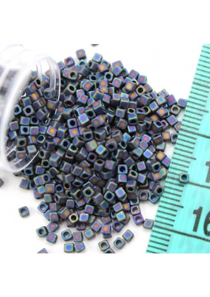 Boncuk Kare 1,8 mm No: 20 modelleri