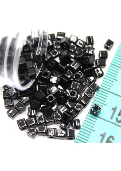 Boncuk Kare 3 mm No: 1