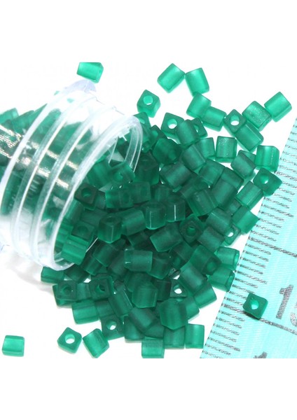 Boncuk Kare 3 mm No: 4 modelleri