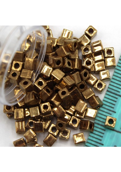 Boncuk Kare 3 mm No: 21 fırsatları