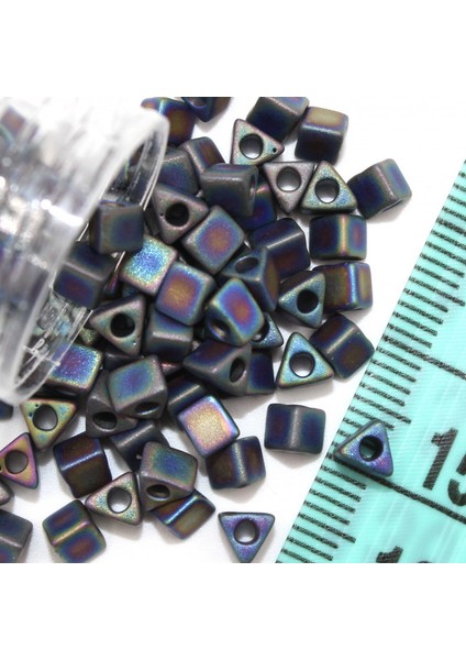 Boncuk Üçgen 5-00 No: 8 modelleri