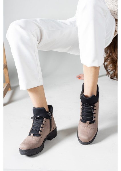 Kum Süet Kadın Bot 0012720