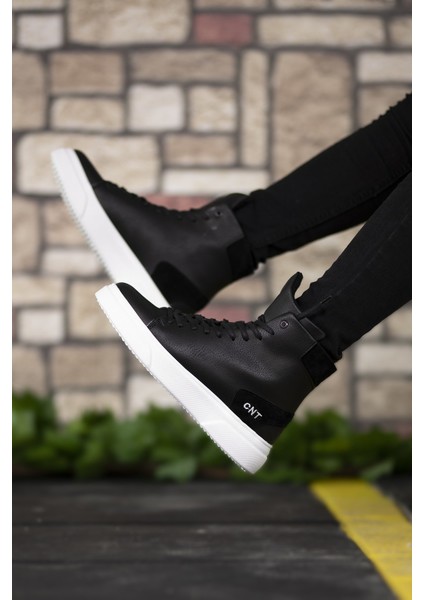 Siyah Beyaz Erkek Bot 0012176