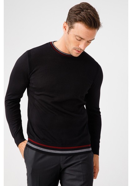 Erkek Yaka Kenarı Çizgili Sıfır Yaka Kazak Siyah indirimleri