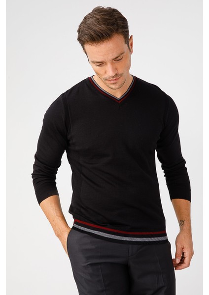 Erkek Yaka Kenarı Çizgili V Yaka Kazak Siyah fırsatları
