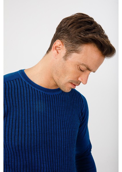 Erkek Önü Çizgili Triko Kazak Saks indirimleri