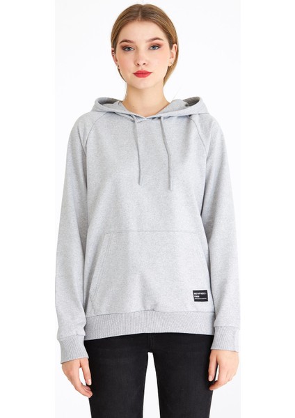 Kadın Gri Renk Kapüşonlu Basic Örme Sweatshirt