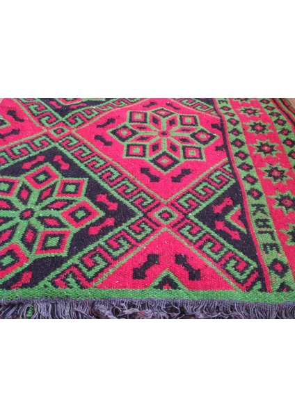 Başaran Tekstil Makine Dokuması Çiçekli Desenli 3 Mekik Kalın Kilim