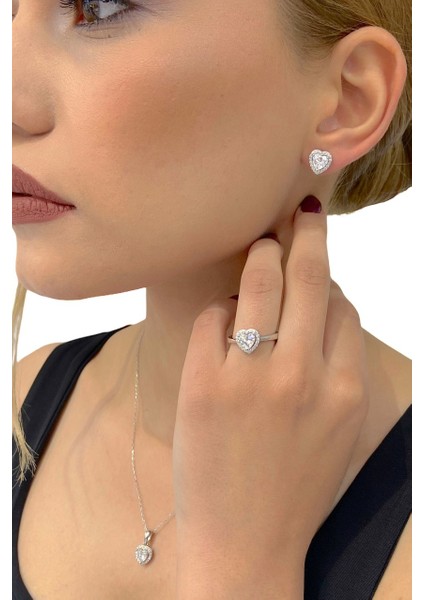 Sertifikalı Swarovski Taşlı Kalp Tektaş 925 Gümüş Set Takım fiyatları