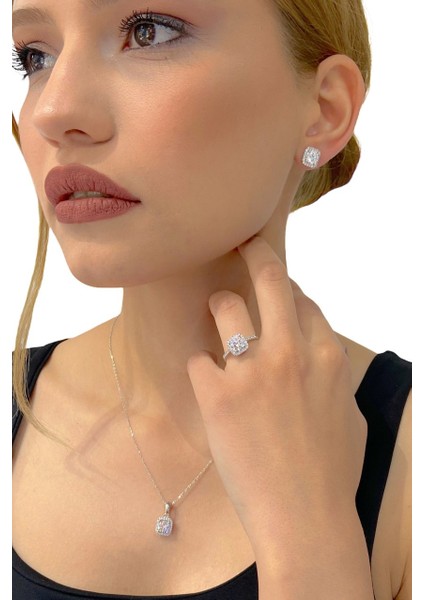 Sertifikalı 2.00 Baget Swarovski Taşlı 925 Gümüş Set Takım modelleri