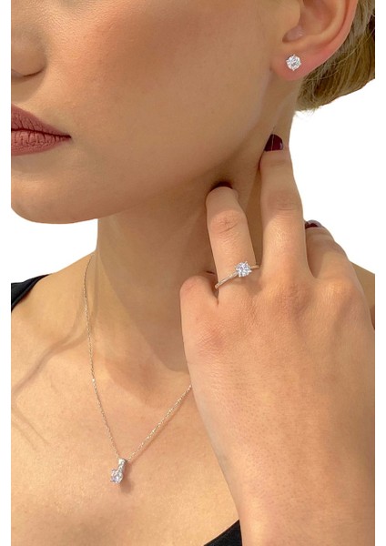 Sertifikalı Swarovski Taş Altın Modeli Tek Taş 925 Gümüş Set Takım modelleri
