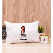 Hediye Dükkanı Kişiye Özel Kudurtayım Diye Tasarım Esprili Yeşil Kupa Bardak ve Dikdörtgen Yastık