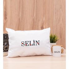 Hediye Dükkanı Kişiye Özel Çiçek Harf Tasarım Isim Yazılı Beyaz Kupa Bardak ve Dikdörtgen Yastık