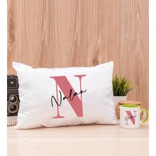 Hediye Dükkanı Kişiye Özel Baş Harfli Üzeri Isim Yazılı Yeşil Kupa Bardak ve Dikdörtgen Yastık