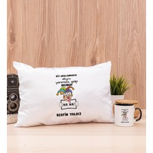 Hediye Dükkanı Kişiye Özel Biz Akıllanmayız Tasarım Esprili  Siyah Kupa Bardak ve Dikdörtgen Yastık