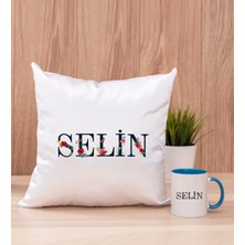 Hediye Dükkanı Kişiye Özel Çiçek Harf Tasarım Isim Yazılı Mavi Kupa Bardak ve Kare Yastık