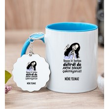 Hediye Dükkanı Kişiye Özel Herkes Delirdi Tasarım Esprili Mavi Kupa Bardak ve Anahtarlık