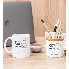 Hediye Dükkanı Kişiye Özel Garibanın Yüzü Gülür Mü Esprili Beyaz Kupa Bardak ve Kalemlik