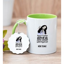 Hediye Dükkanı Kişiye Özel Herkes Delirdi Tasarım Esprili Yeşil Kupa Bardak ve Anahtarlık