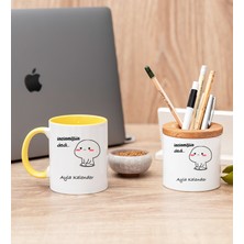 Hediye Dükkanı Kişiye Özel Incinmişsin Dedi Tasarım Esprili Sarı Kupa Bardak ve Kalemlik