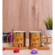 Hediye Dükkanı Kişiye Özel Sevimli Mandalinalar Ikili Ahşap Altlıklı Gold Kupa Bardak