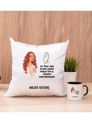 Hediye Dükkanı Kişiye Özel Az Önce Aşık Oldum Tasarım Esprili Siyah Kupa Bardak ve Kare Yastık