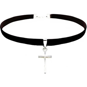 Siyah Kadife Kadın Haç Choker Kolye