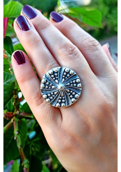 Antik Gümüş Kaplama Dairesel Şekilli El Yapımı Ayarlanabilir Yüzük modelleri