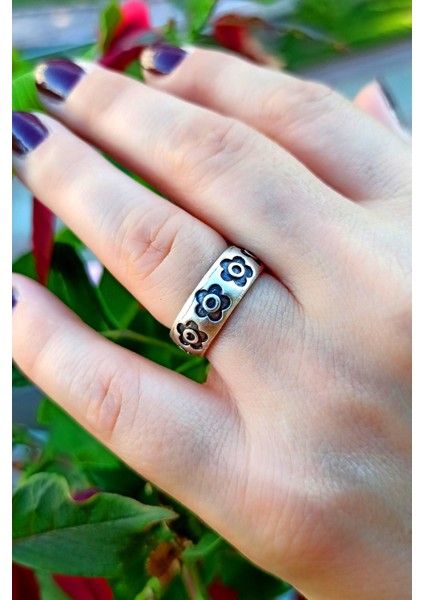 Antik Gümüş Kaplama Çiçek Şekilli El Yapımı Ayarlanabilir Yüzük fiyatları
