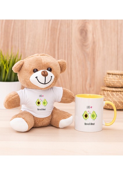 Kişiye Özel Sevimli Avokado Desenli Sarı Kupa Bardak ve Peluş Ayıcık