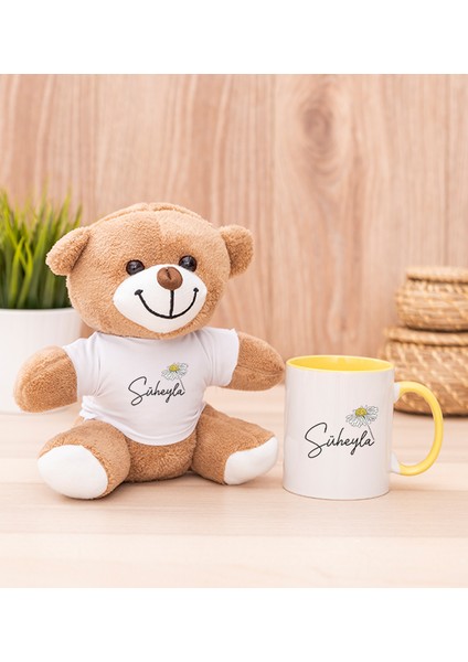 Kişiye Özel Papatya Tasarımlı Isimli Sarı Kupa Bardak ve Peluş Ayıcık