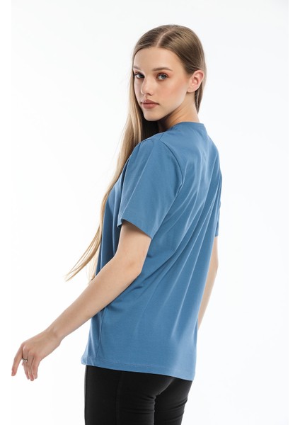 Kadın Mavi Fil Nakışlı %100 Pamuk Oversize T-Shirt fiyatları