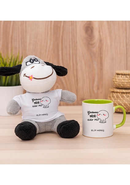 Kişiye Özel Garibanın Yüzü Gülür Mü Esprili Yeşil Kupa Bardak ve Peluş Eşek