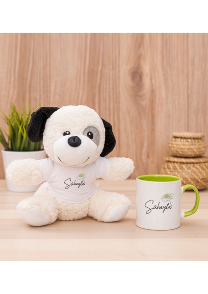 Kişiye Özel Papatya Tasarımlı Isimli Yeşil Kupa Bardak ve Peluş Köpek