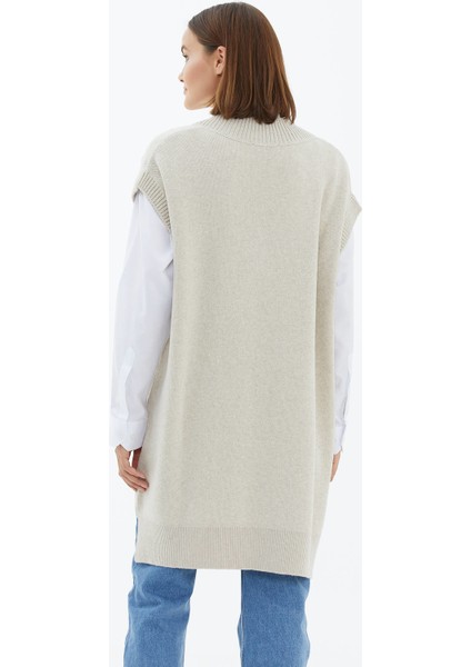 V Yaka Uzun Triko Süveter - Açık Bej fırsatları