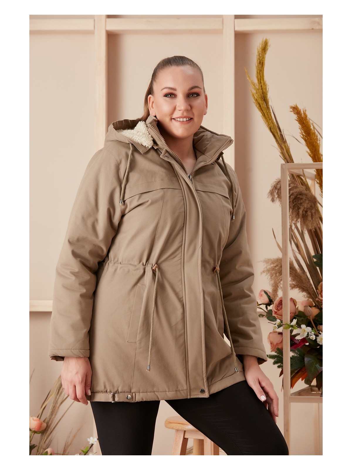 Rmg Bel Bağcık Detaylı Kapşonlu Büyük Beden Vizon Kaban