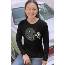 Rock&Roll Grafitici Astronot Bisiklet Yaka Siyah Uzun Kollu Penye Kadın T-Shirt