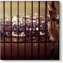 Tabloshop Kadın ve Şehir Manzarası Tablosu