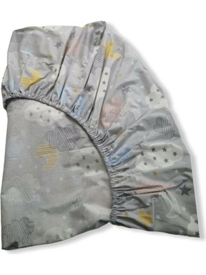 Bebek Özel % 100 Pamuklu Bebek ve Çocuk Lastikli Çarşaf Gri Bulutlu 90 x 190 cm