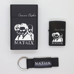 Ada Lazer Kişiye Özel The Matrix Metal Sigara Kutusu, Zippo Çakmak ve Anahtarlık Seti