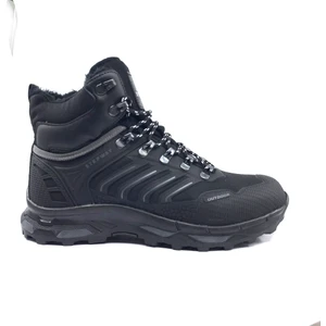 8055 Stepway Siyah Outdoor Erkek Bot