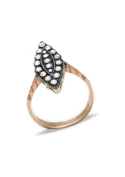 0.68CT Elmas Mekik Model Yüzük