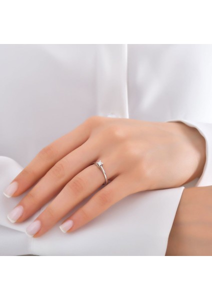 0,41CT Pırlanta Tektaş Yüzük - 14K fiyatları