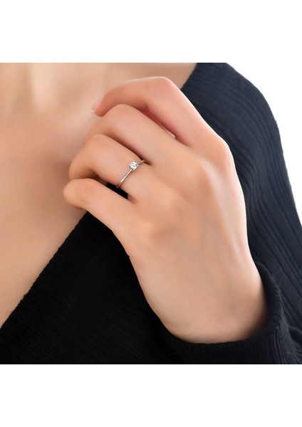 0.26CT Pırlanta Tektaş Yüzük - 18K fiyatları