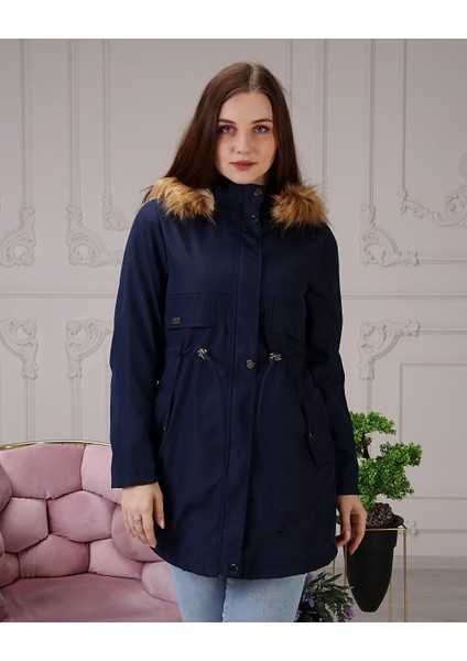 Lacivert Içi Kürkü ve Su Geçirmez Bayan Kışlık Mont&kaban